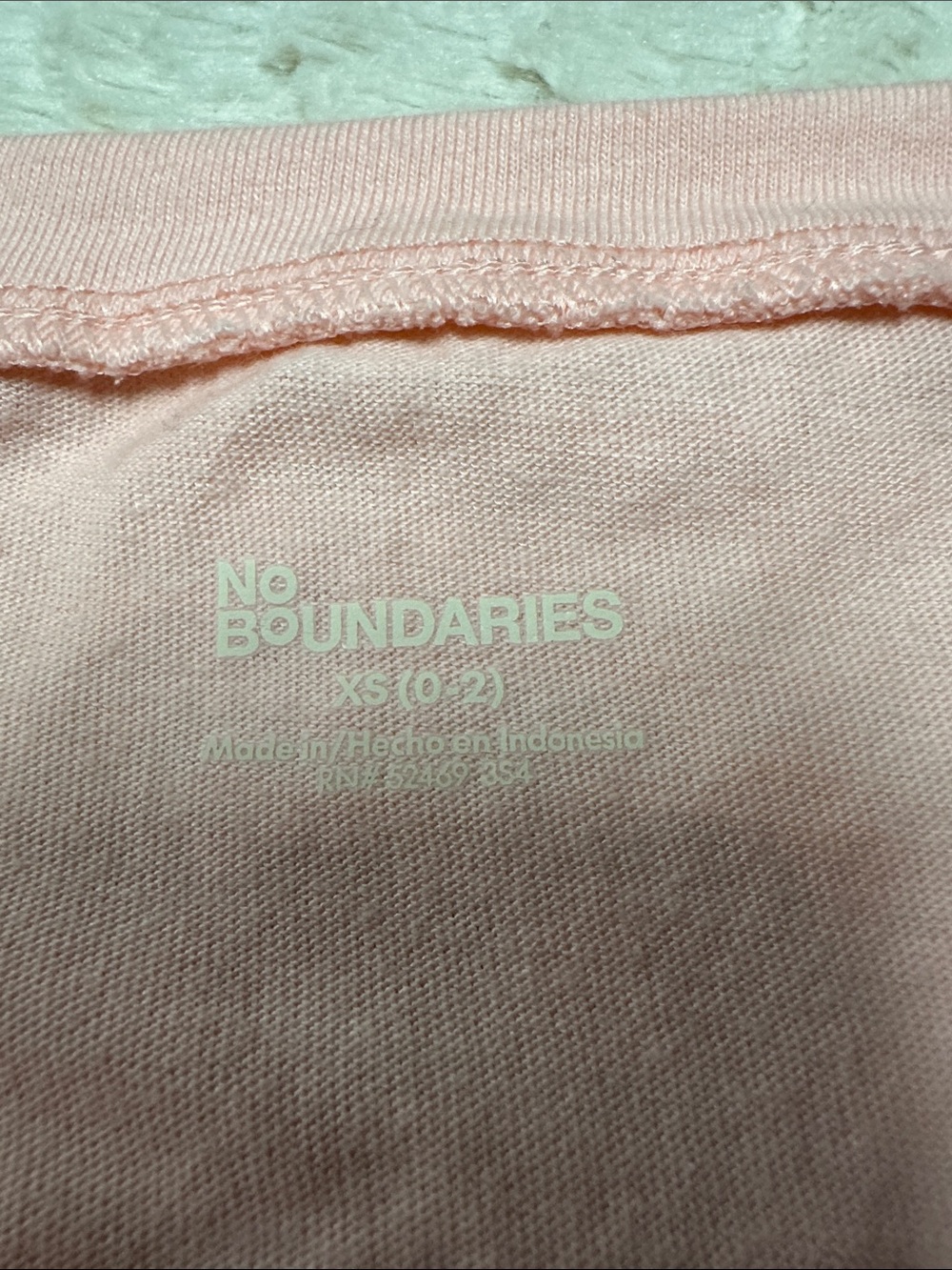 NO BOUNDARIES 2 PACK SEMI FITTED SHORT SLEEVE TEE GRAY & PINK XS NWT (0-2) - Picture 5 of 11